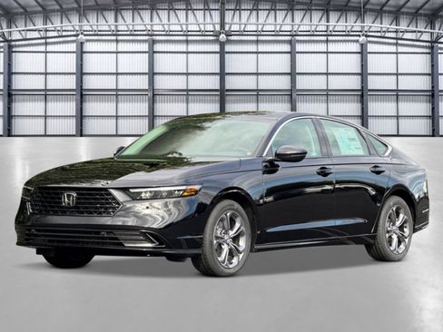 New 2026 Honda Accord EX-L image 1
