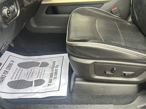 Used 2023 RAM 2500 Laramie image 27