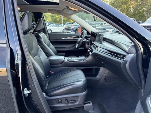 Used 2023 INFINITI QX60 Luxe w/ Vision Package AWD/4WD image 10