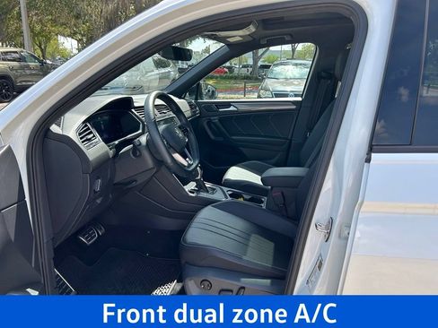 Certified 2023 Volkswagen Tiguan SE R-Line FWD image 17