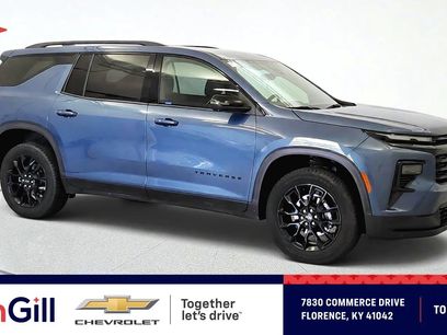 Used 2025 Chevrolet Traverse LT w/ Midnight/Sport Edition