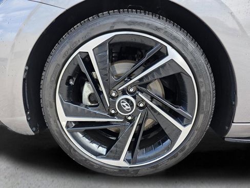 Used 2022 Hyundai Elantra N Line w/ Preferred Accessory Package image 11