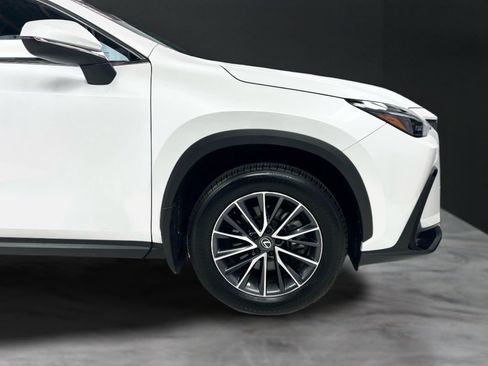 Used 2025 Lexus NX 350 AWD w/ Accessory Package (2T) image 40