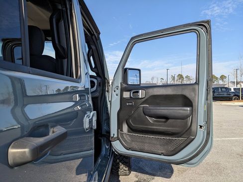 Used 2024 Jeep Wrangler Willys image 54