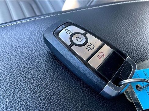 Used 2018 Ford Fusion S image 10