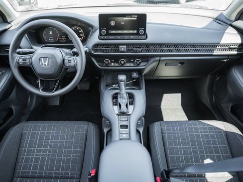 Used 2025 Honda HR-V LX image 16