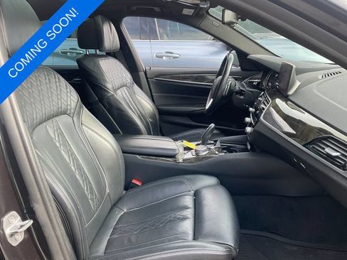 Used 2019 BMW 530i w/ Convenience Package RWD image 5