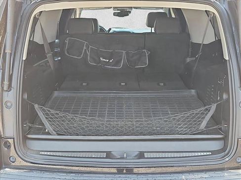 Used 2018 GMC Yukon XL SLT RWD image 6