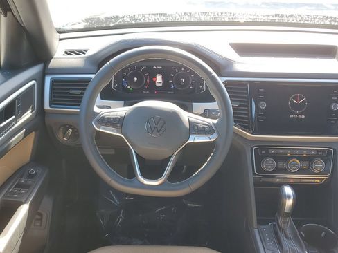 Certified 2023 Volkswagen Atlas Cross Sport SE w/ Black Wheel Package FWD image 20