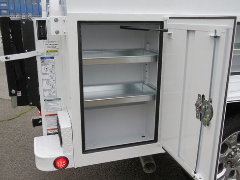 New 2024 RAM 3500 Tradesman image 21