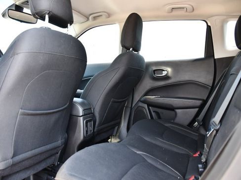 Used 2020 Jeep Compass Sport image 13