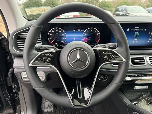 New 2026 Mercedes-Benz GLE 580 4MATIC image 25