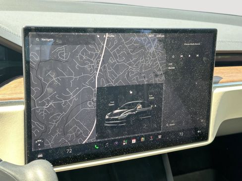 Used 2022 Tesla Model S AWD/4WD image 11