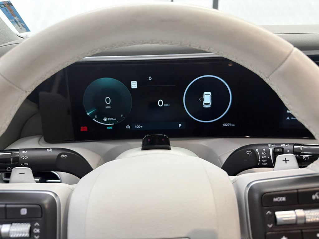 Certified 2026 Hyundai Palisade Limited FWD image 29
