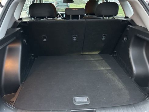 Used 2024 Hyundai Kona SE image 11