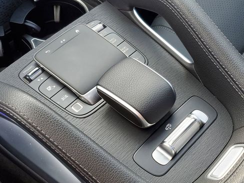 Used 2025 Mercedes-Benz GLS 450 GLS 450 image 20