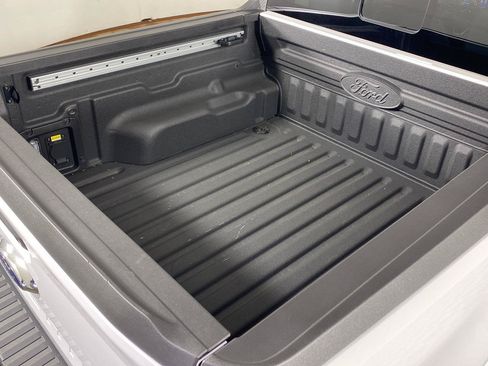 Used 2022 Ford Maverick Lariat w/ Lariat Luxury Package FWD image 23