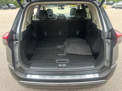 Used 2023 Nissan Rogue SL AWD/4WD image 13