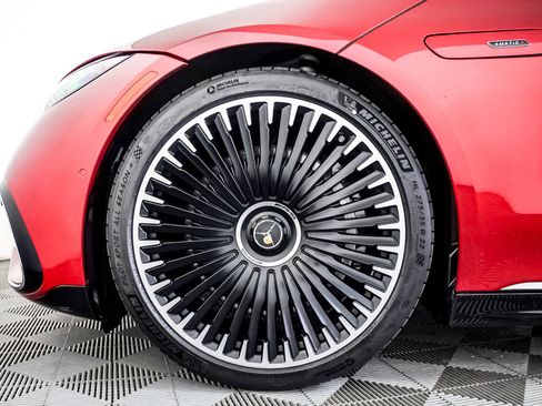 Certified 2022 Mercedes-Benz EQS AMG 4MATIC w/ Exclusive Trim Package image 4