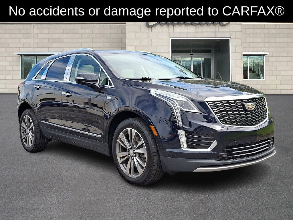 Used 2021 Cadillac XT5 Premium Luxury AWD/4WD image 2