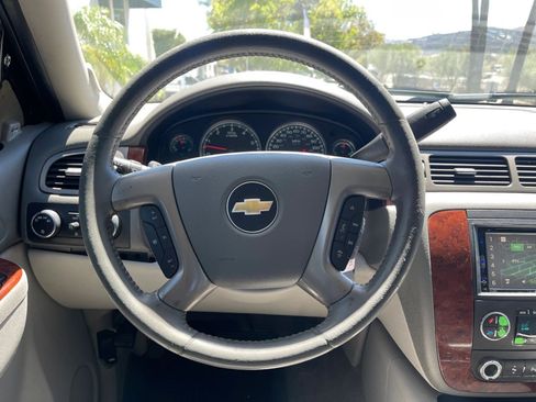 Used 2012 Chevrolet Tahoe LT AWD/4WD image 12
