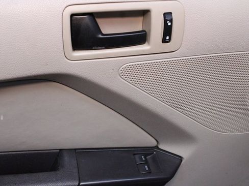 Used 2010 Ford Mustang V6 2D Coupe image 13