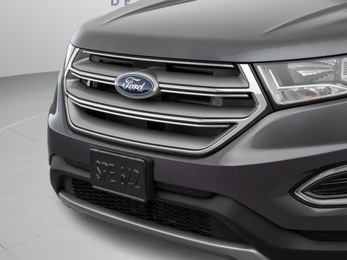 Used 2017 Ford Edge Titanium w/ Equipment Group 302A FWD image 63