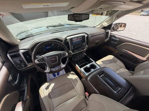 Used 2018 GMC Sierra 1500 SLT w/ SLT Premium Package AWD/4WD image 11