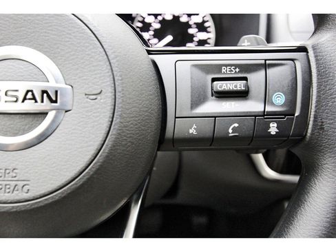 Certified 2021 Nissan Rogue SV image 14