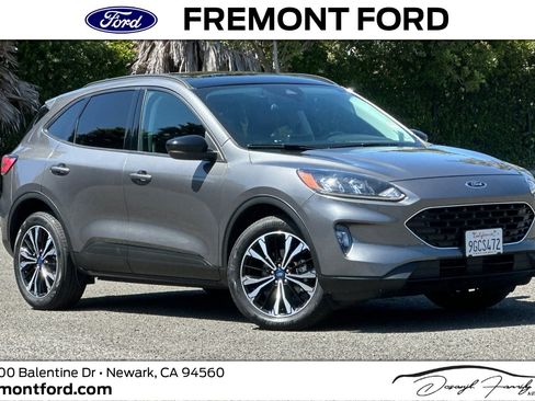 Certified 2022 Ford Escape SEL w/ SEL Stealth AWD Package image 1
