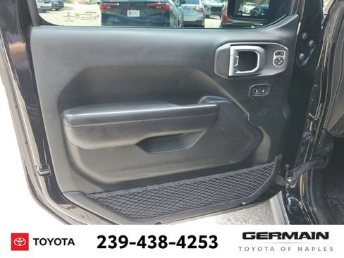 Used 2020 Jeep Wrangler Sport AWD/4WD image 23