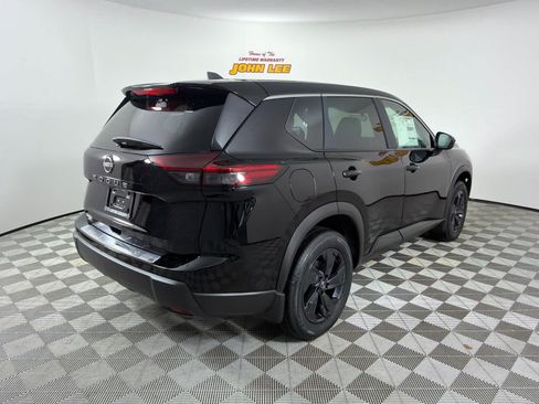 New 2026 Nissan Rogue SV FWD image 6