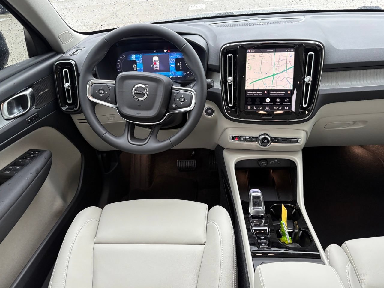 New 2026 Volvo XC40 B5 Ultra w/ Protection Package Premier AWD/4WD image 10