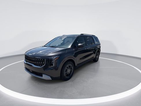 New 2026 Kia Carnival EX FWD image 4