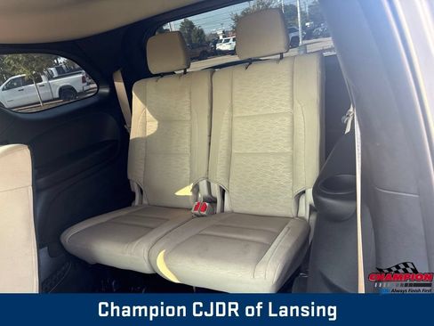 Used 2021 Dodge Durango SXT AWD/4WD image 17