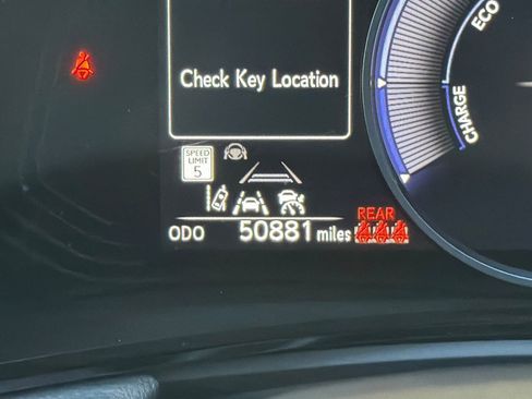 Used 2024 Lexus NX 350h AWD image 35