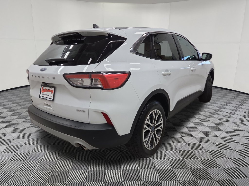 Used 2022 Ford Escape SEL w/ Technology Package AWD/4WD image 4
