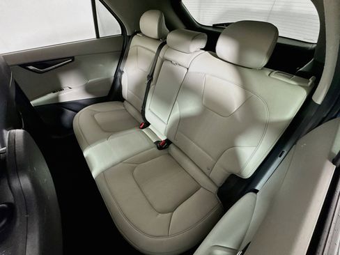 Used 2023 Kia Niro Wind w/ Wind Preserve Package image 22