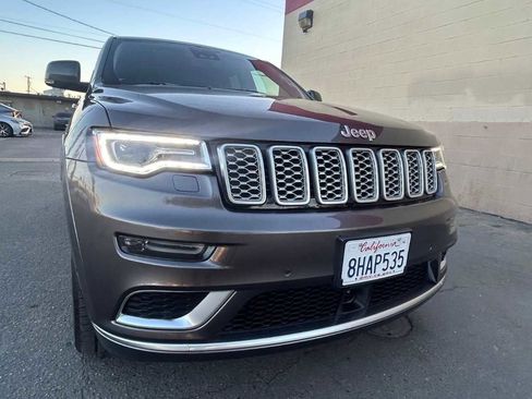 Used 2018 Jeep Grand Cherokee Summit w/ Platinum Series Group image 6