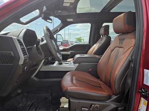 Used 2020 Ford F150 King Ranch w/ Equipment Group 601A Luxury AWD/4WD image 7