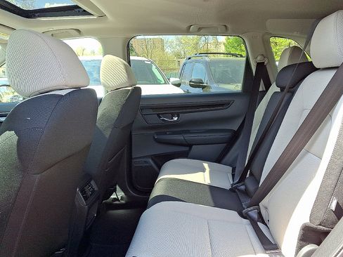 New 2026 Honda CR-V EX image 9