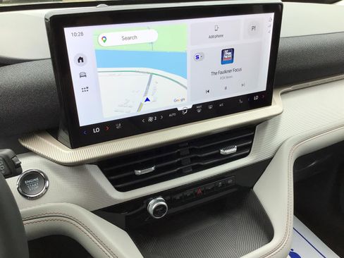 New 2026 Ford Explorer Active w/ Active Comfort Package image 15