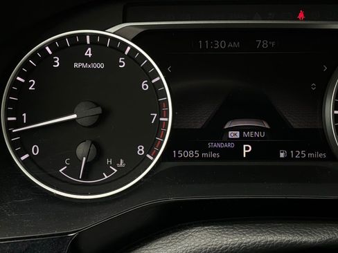 Used 2025 Nissan Pathfinder SV FWD image 42