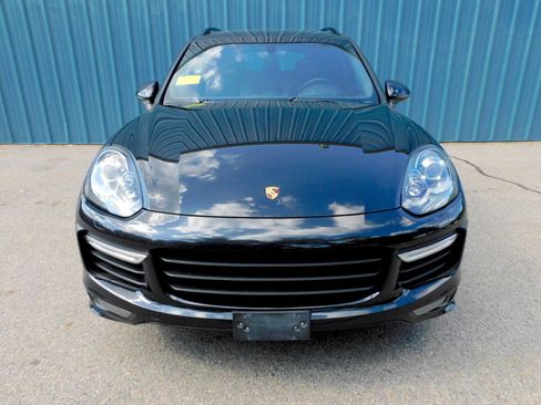 Used 2016 Porsche Cayenne GTS AWD/4WD image 8