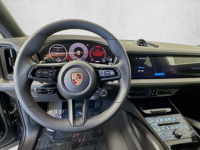 Certified 2025 Porsche Cayenne Coupe AWD/4WD image 14
