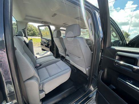 Used 2017 Chevrolet Silverado 2500 W/T AWD/4WD image 12