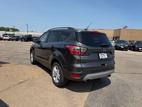 Used 2018 Ford Escape SE AWD/4WD image 6