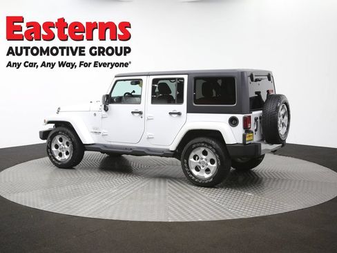 Used 2015 Jeep Wrangler Unlimited Sahara w/ Connectivity Group AWD/4WD image 63
