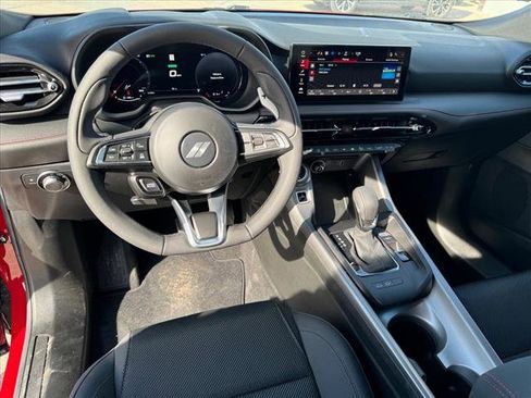 Used 2024 Dodge Hornet R/T w/ R/T Blacktop Package image 7