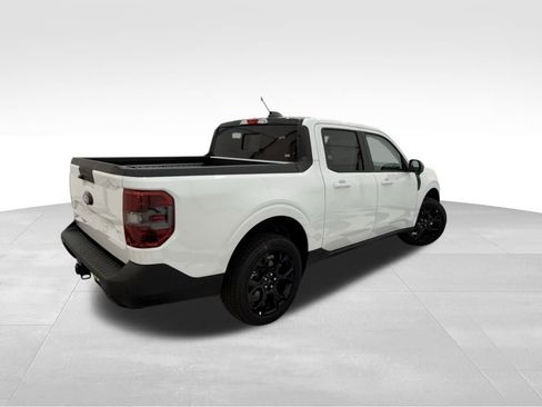 New 2025 Ford Maverick Lariat w/ Black Appearance Package image 6